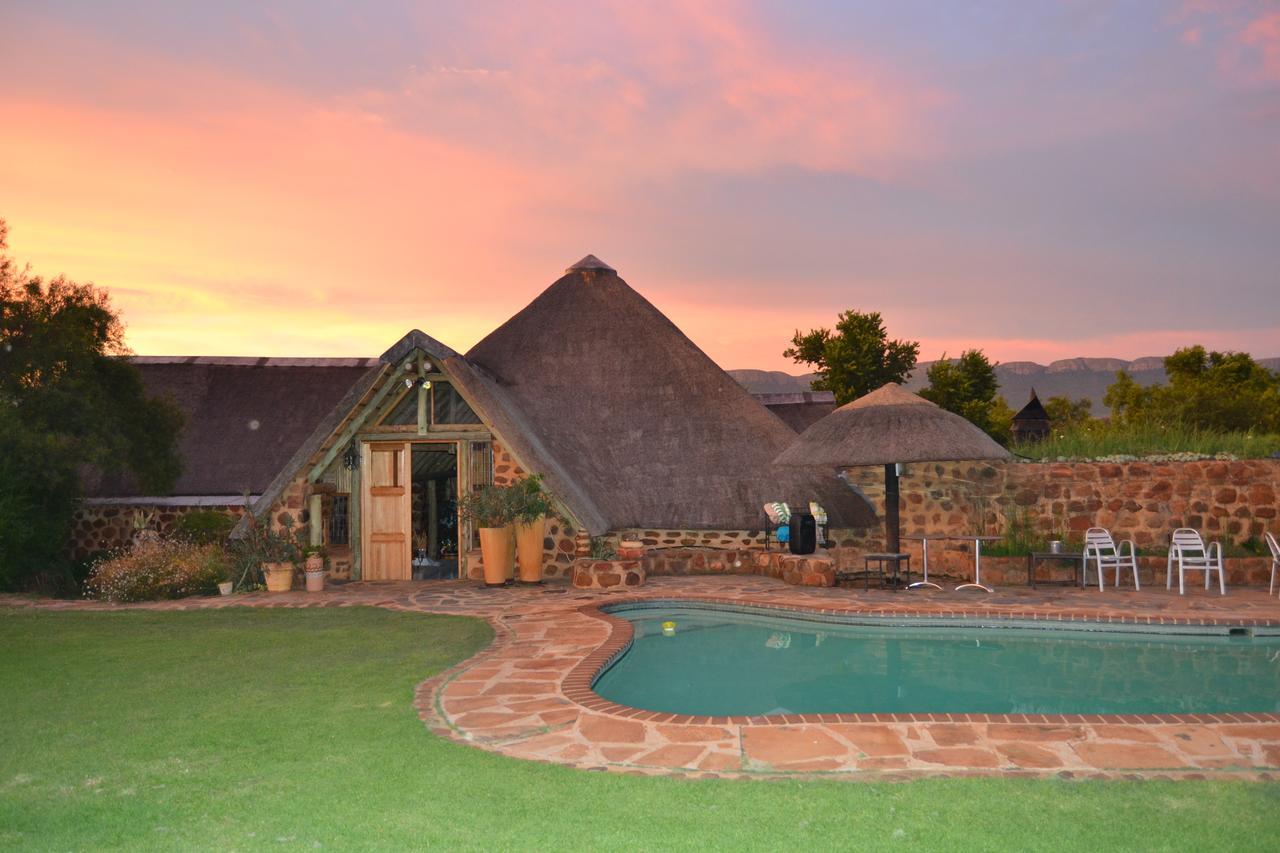 Mokoya Lodge Hekpoort Ngoại thất bức ảnh