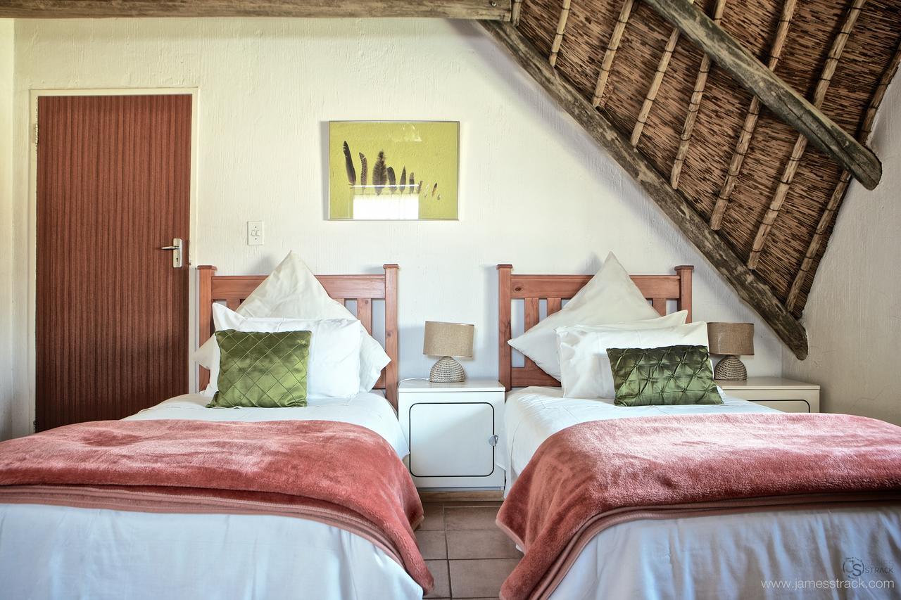 Mokoya Lodge Hekpoort Ngoại thất bức ảnh