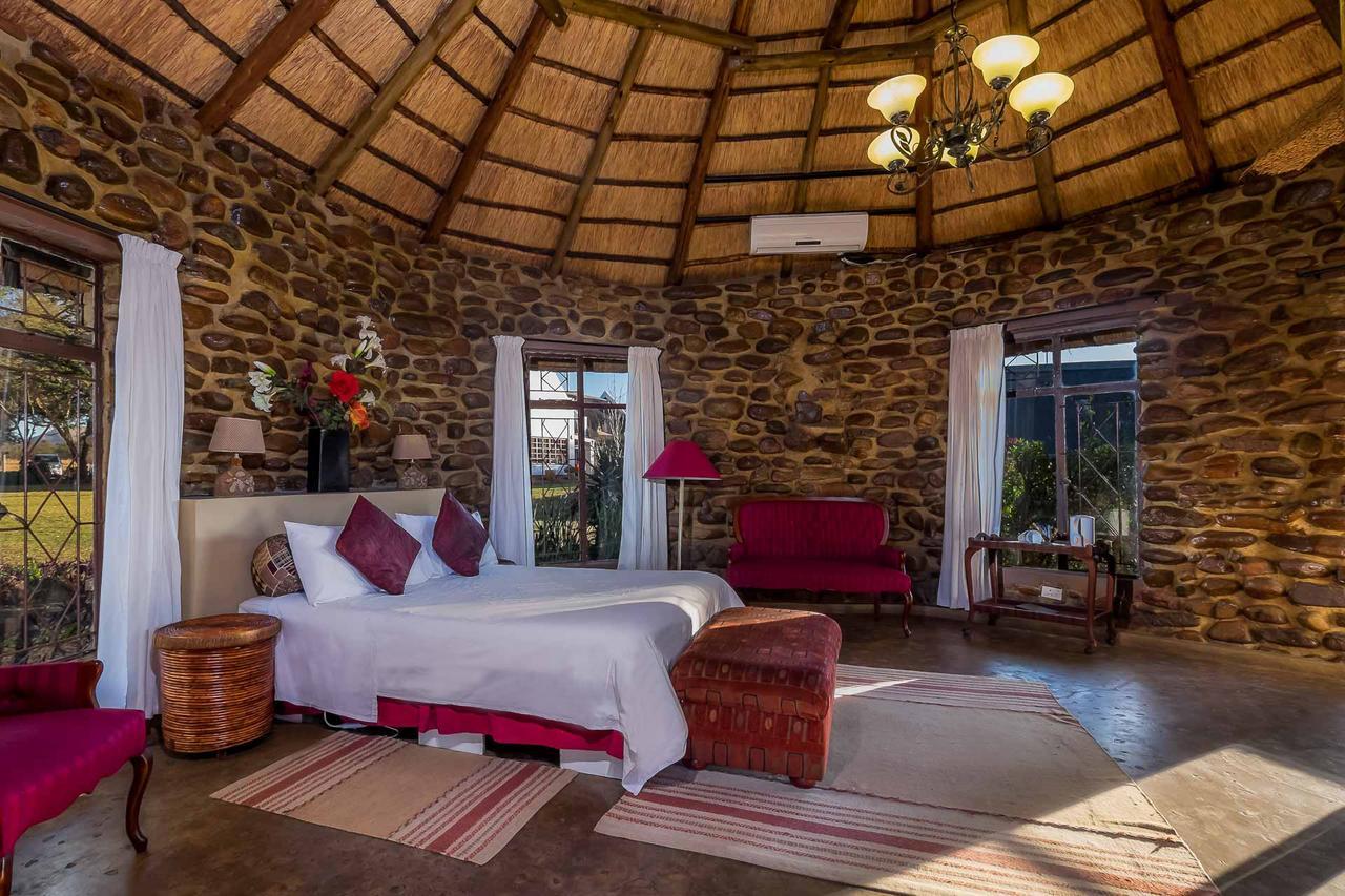 Mokoya Lodge Hekpoort Ngoại thất bức ảnh