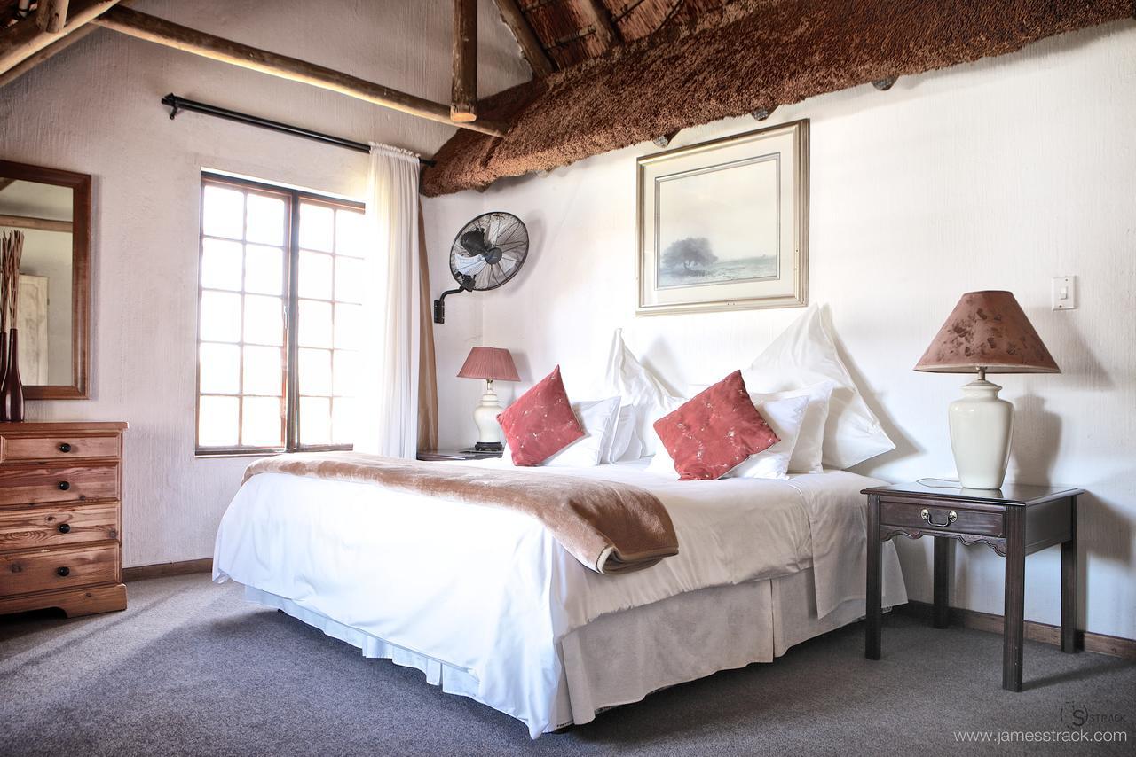 Mokoya Lodge Hekpoort Ngoại thất bức ảnh